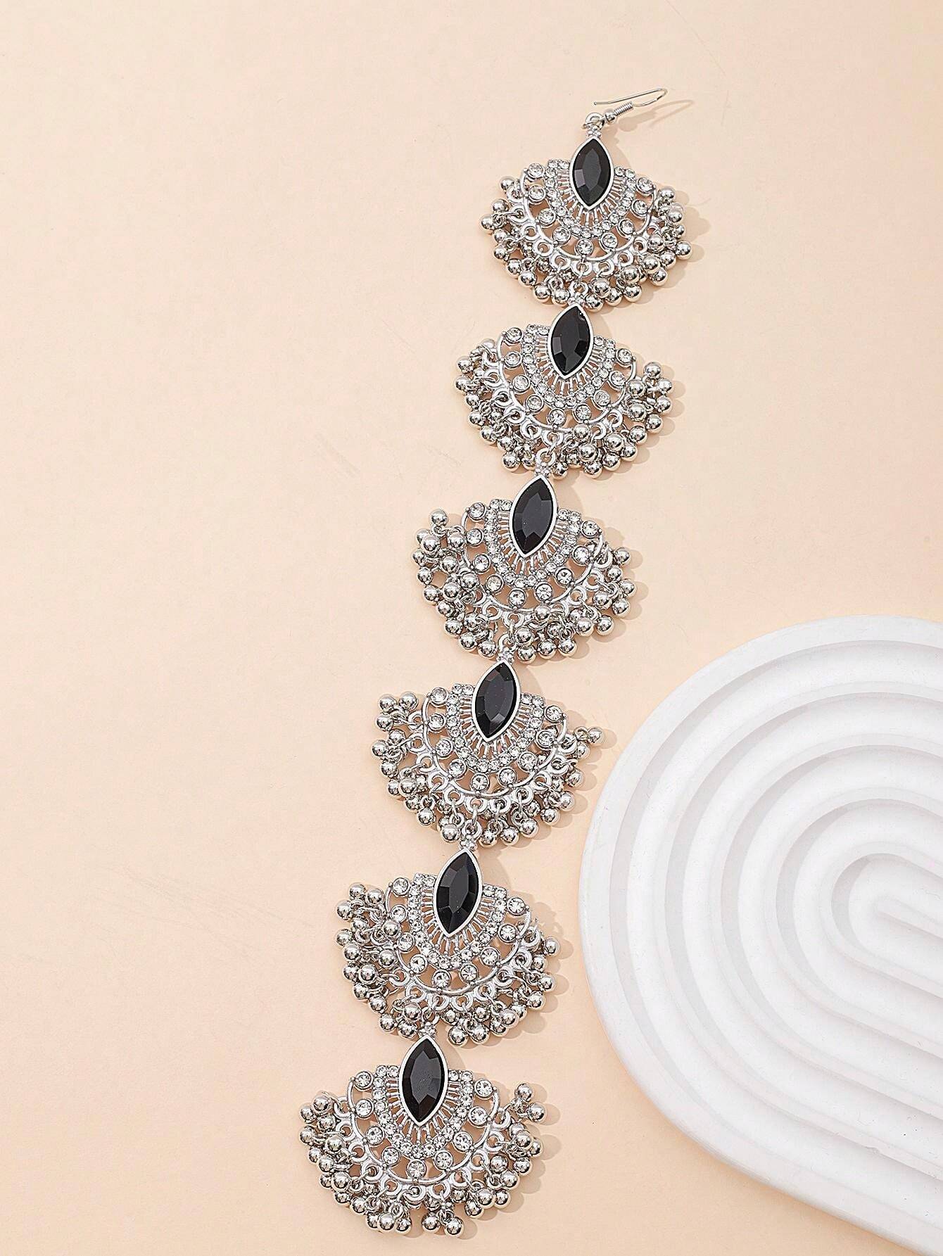 1pc Fashionable Vintage Fan Shape Black Beaded Jewelry Pendant Head Chain For Women