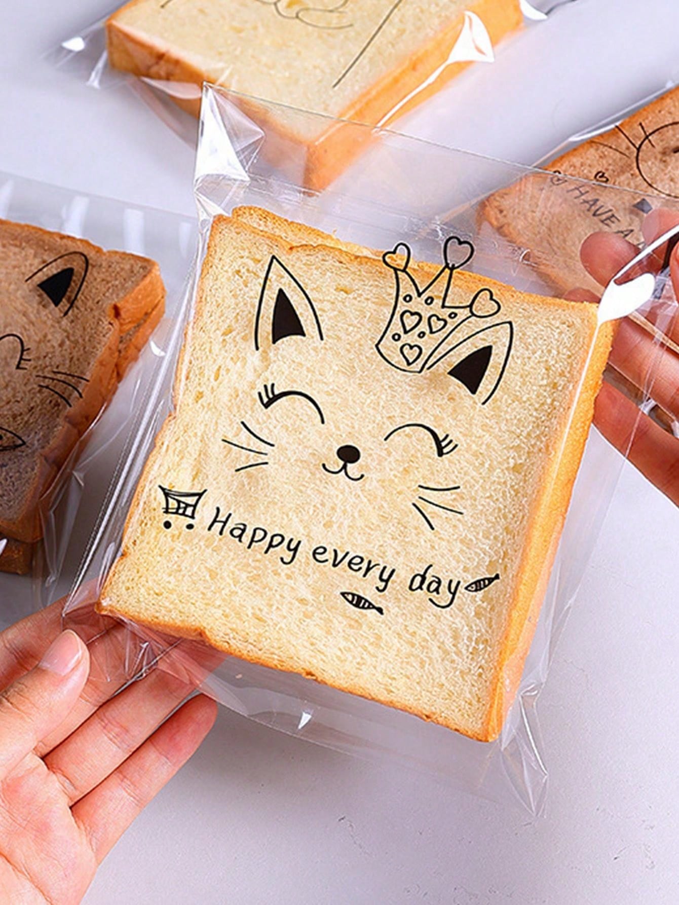 100pcs 5.91x8.27 Inch Transparent Self-sealing Opp Bags With Cute Cat Printed Pattern